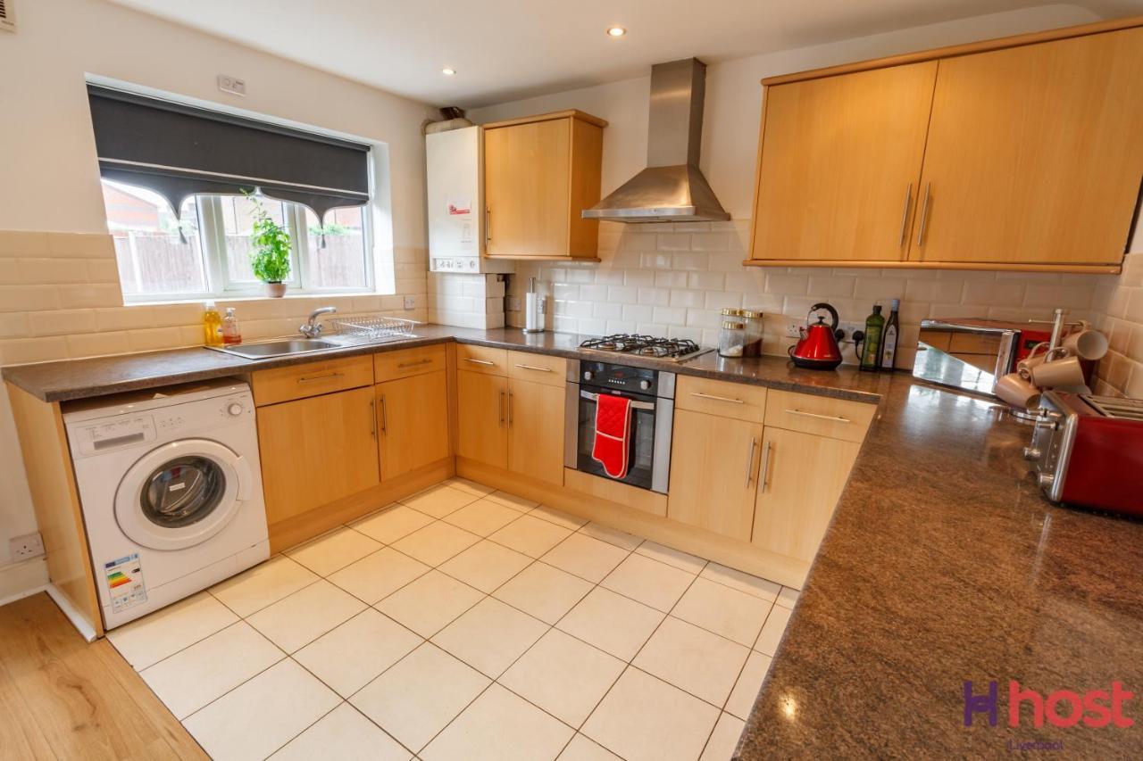 Host Liverpool - Rooms In A Spacious Coliving And Coworking Home With Garden, And Parking Close To Centre Exterior photo